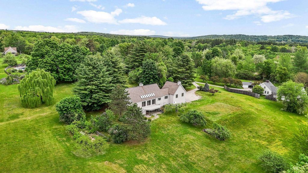53-2 Pine Hill Road, Hollis, NH 03049