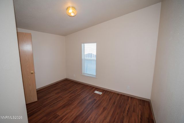 695 Joel Way, Fallon, NV 89406