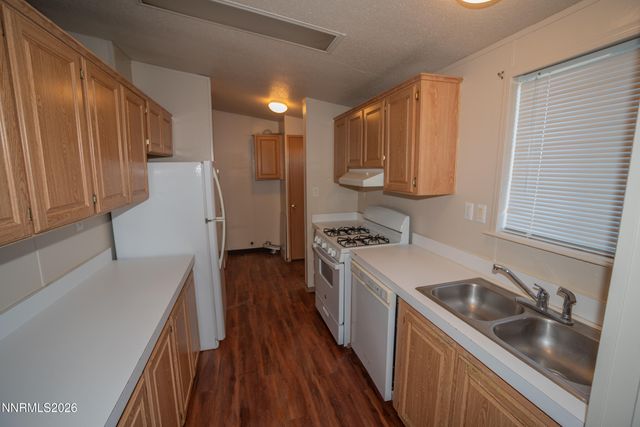 695 Joel Way, Fallon, NV 89406