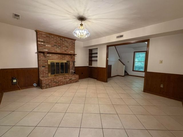 3510 Penn Forest BLVD, Roanoke, VA 24018
