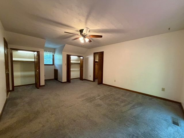 3510 Penn Forest BLVD, Roanoke, VA 24018