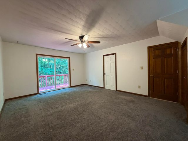 3510 Penn Forest BLVD, Roanoke, VA 24018