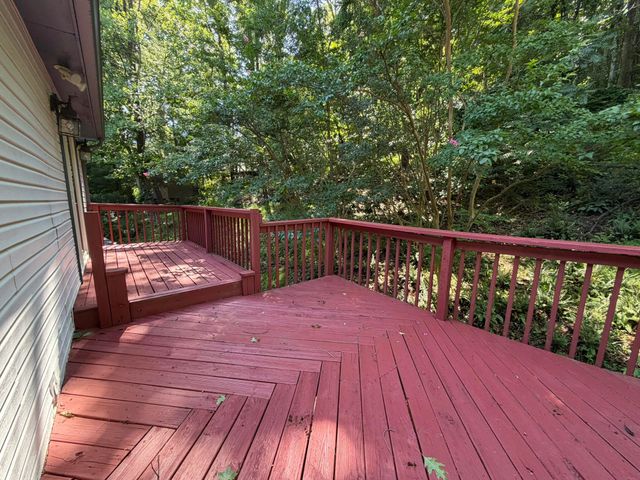 3510 Penn Forest BLVD, Roanoke, VA 24018