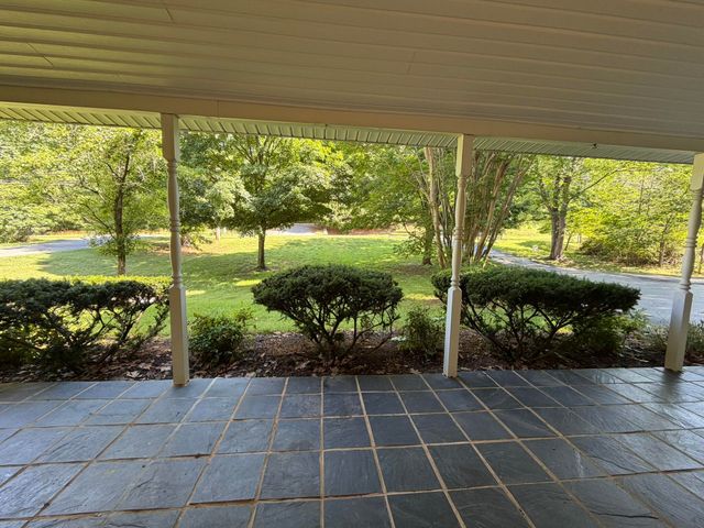 3510 Penn Forest BLVD, Roanoke, VA 24018