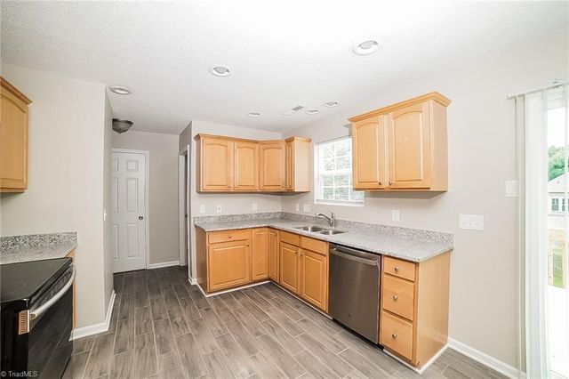 113 Willow Bend Drive, King, NC 27021