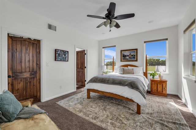 211 Knust Circle, Gholson, TX 76705