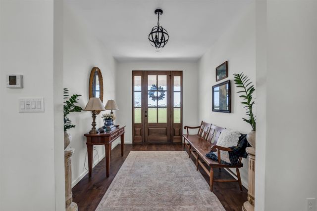 211 Knust Circle, Gholson, TX 76705