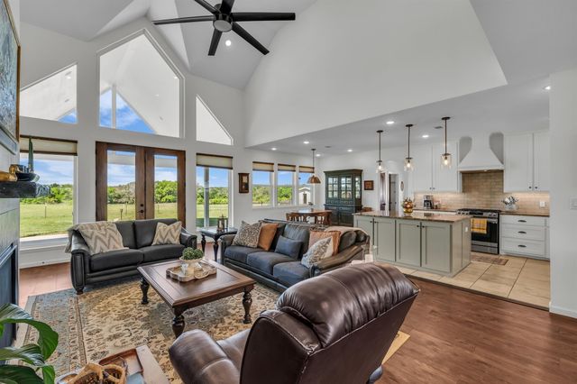 211 Knust Circle, Gholson, TX 76705