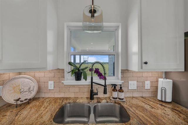 211 Knust Circle, Gholson, TX 76705