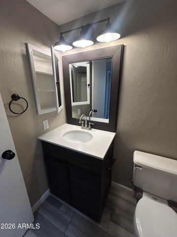 2207 W Monroe Street, Chandler, AZ 85224