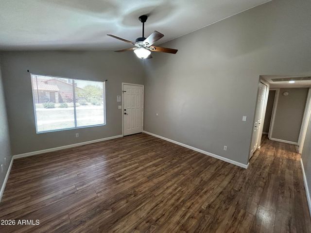 2207 W Monroe Street, Chandler, AZ 85224