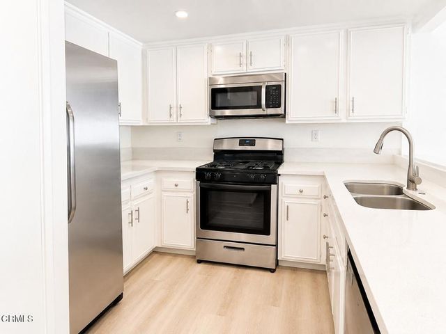 618 Artisan Road, Thousand Oaks, CA 91320