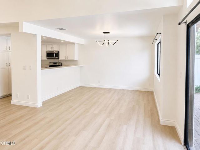 618 Artisan Road, Thousand Oaks, CA 91320