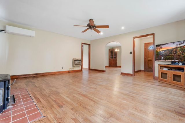 30340 S 4390 Road, Vinita, OK 74301
