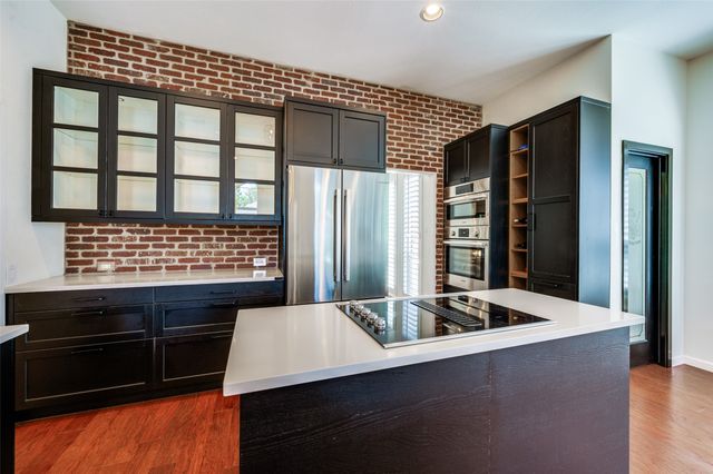 3772 Waterside Court, Addison, TX 75001