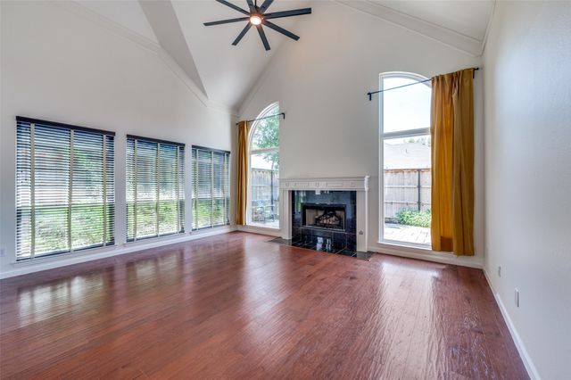 3772 Waterside Court, Addison, TX 75001