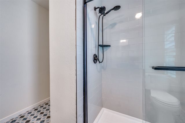 3772 Waterside Court, Addison, TX 75001