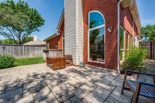 3772 Waterside Court, Addison, TX 75001