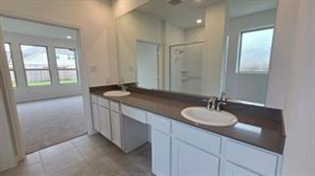 5511 Kingfish Drive, Baytown, TX 77521