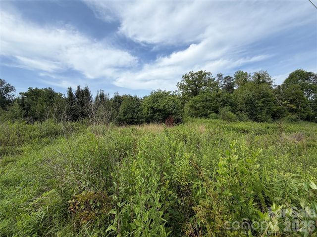 904 Jamestown Road, Morganton, NC 28655