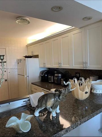 3140 S Ocean Dr 2303, Hallandale Beach, FL 33009