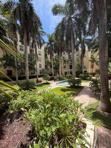 630 S SAPODILLA Avenue 323, West Palm Beach, FL 33401