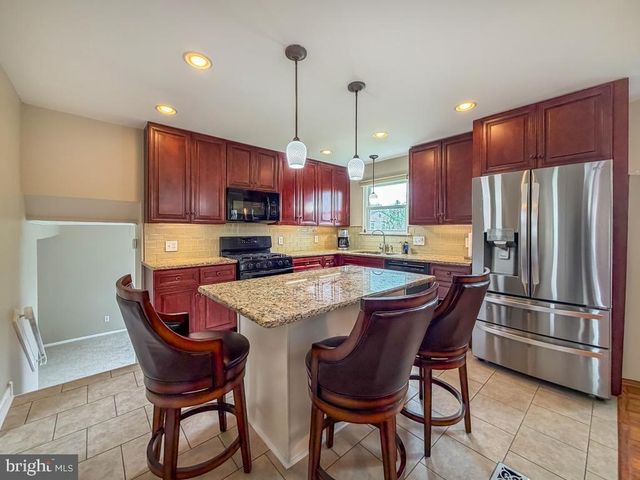 3041 SHEPPARD RD, Bensalem, PA 19020