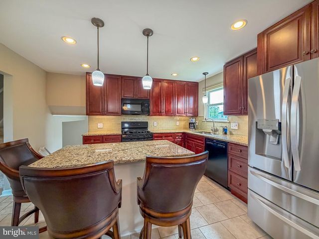 3041 SHEPPARD RD, Bensalem, PA 19020