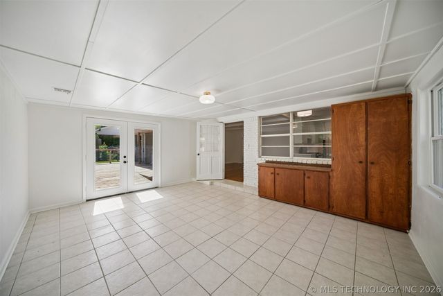 107 W 18th Street, Owasso, OK 74055