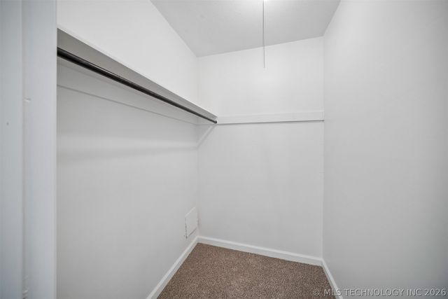 107 W 18th Street, Owasso, OK 74055