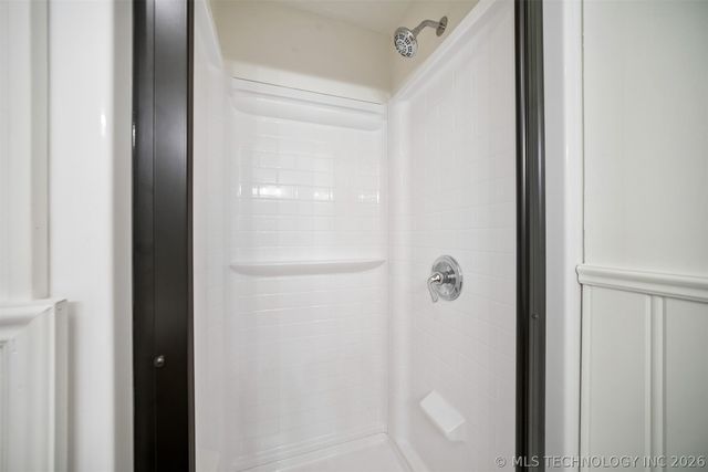 107 W 18th Street, Owasso, OK 74055