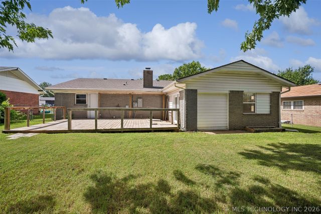 107 W 18th Street, Owasso, OK 74055