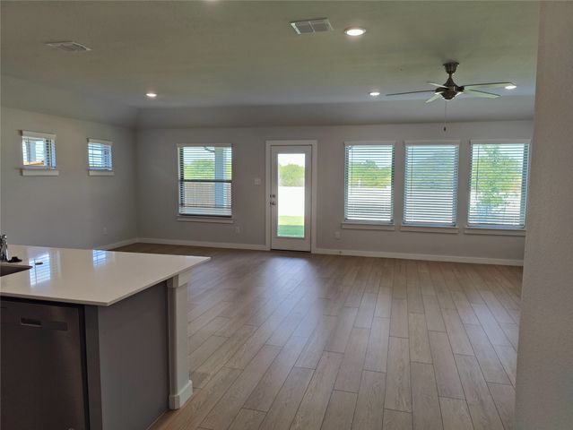 4005 Belton Court, Farmersville, TX 75442