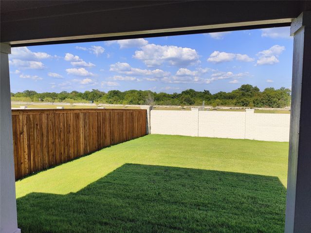 4005 Belton Court, Farmersville, TX 75442