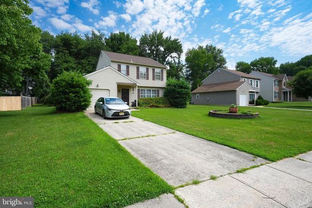 17 NEW CASTLE LN, Willingboro, NJ 08046