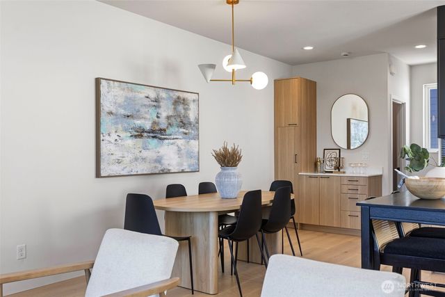4430 Dayton Avenue N, Seattle, WA 98103