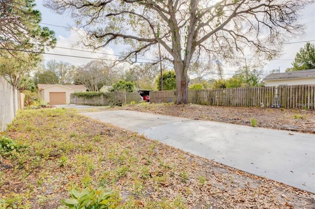 6264 2ND AVENUE N, St Petersburg, FL 33710