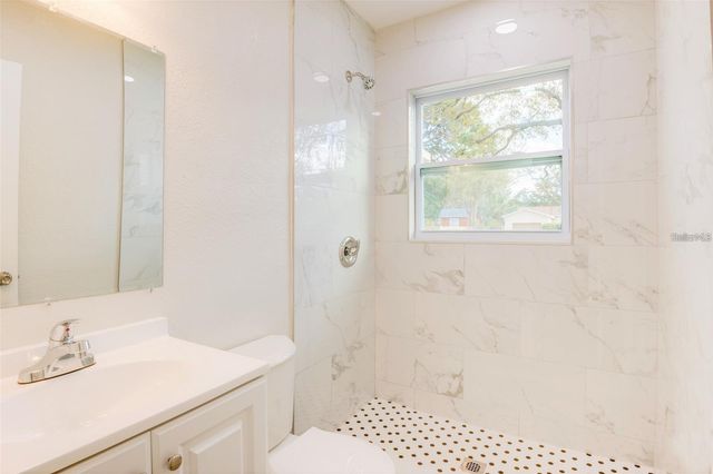 6264 2ND AVENUE N, St Petersburg, FL 33710