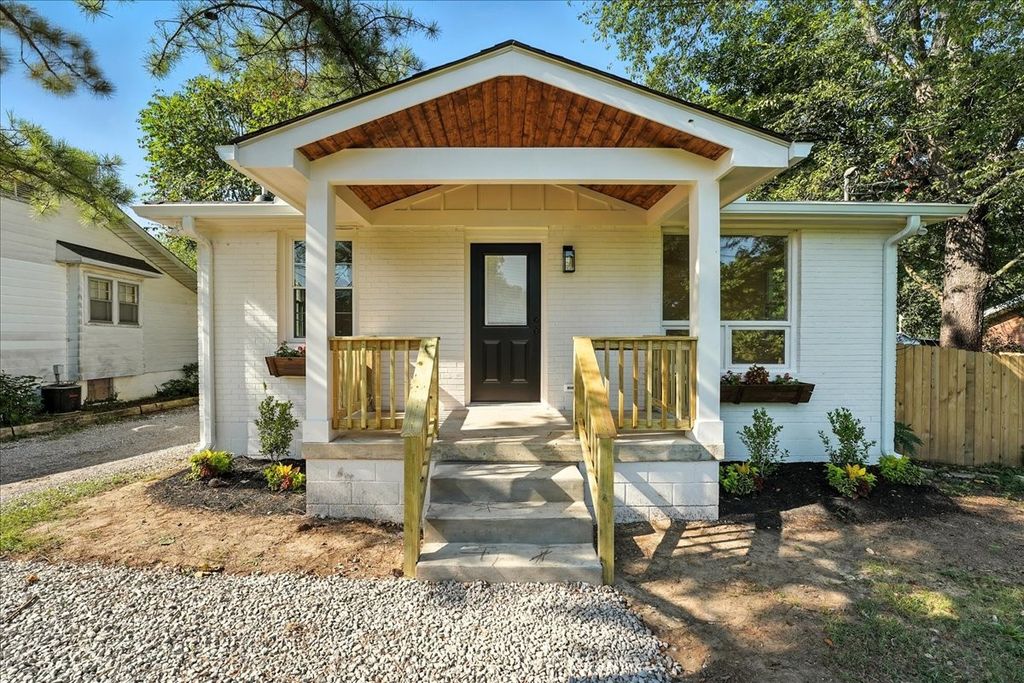 1148 Greenland Ave, Nashville, TN 37216