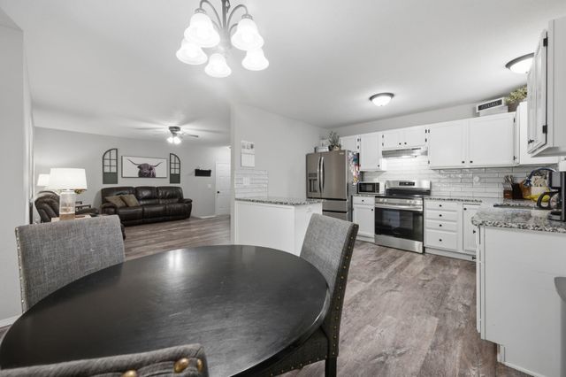 313 S Goddard Rd, Goddard, KS 67052