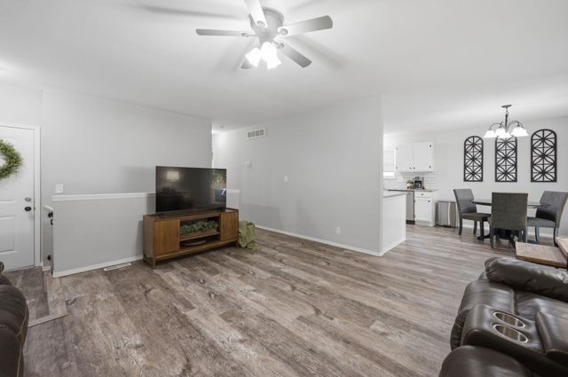 313 S Goddard Rd, Goddard, KS 67052