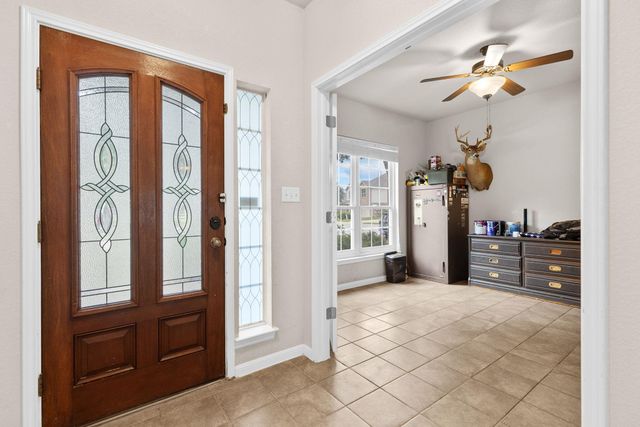 900 Brighton PL, Round Rock, TX 78665