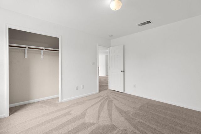 900 Brighton PL, Round Rock, TX 78665
