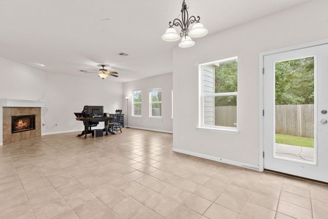 900 Brighton PL, Round Rock, TX 78665