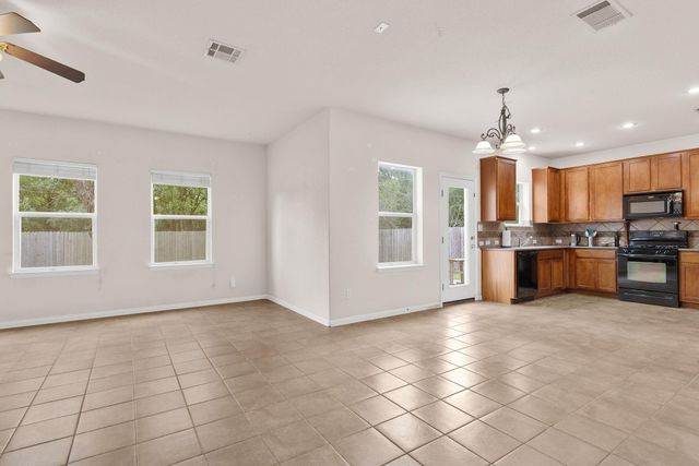 900 Brighton PL, Round Rock, TX 78665
