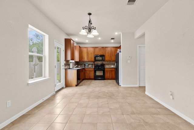 900 Brighton PL, Round Rock, TX 78665