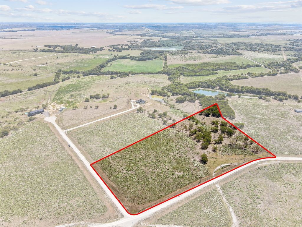 450 Private Road 453 Road Lot 12, Grandview, TX 76050