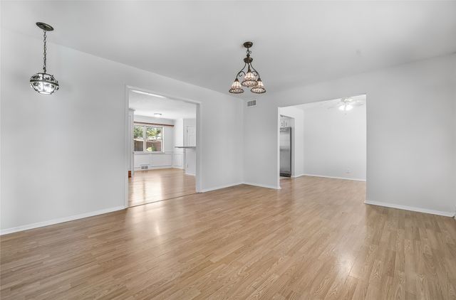 6645 Lange Circle, Dallas, TX 75214