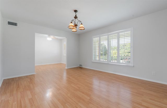 6645 Lange Circle, Dallas, TX 75214