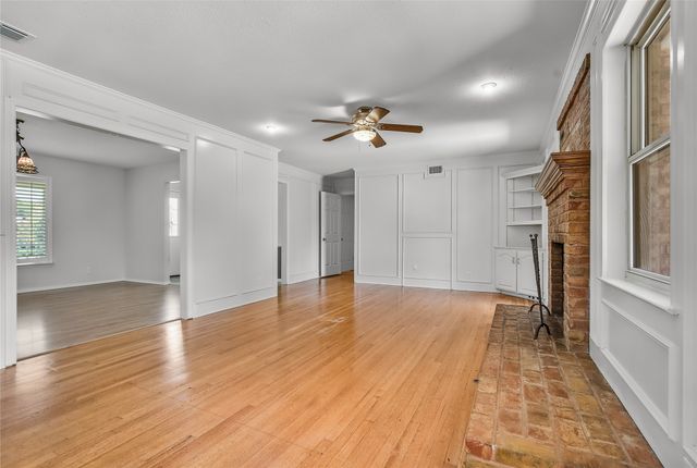 6645 Lange Circle, Dallas, TX 75214